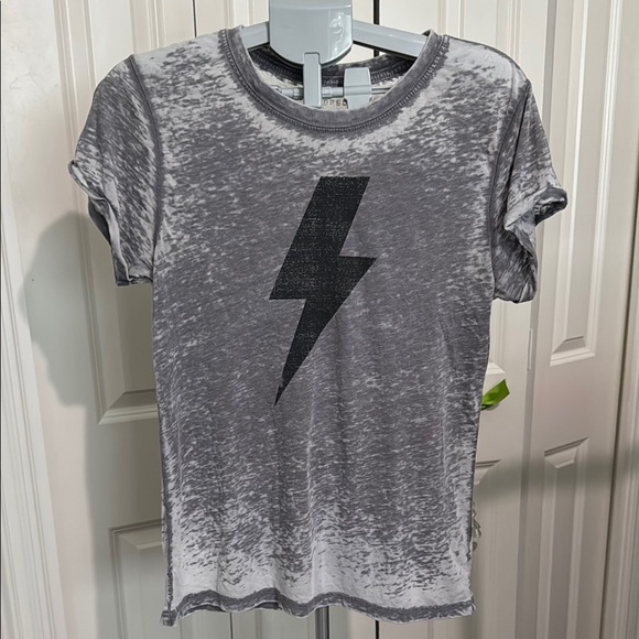 Oddpeople AC/DC Vintage Gray and Black Lightning Bolt Short Sleeve Tee - Picture 1 of 9